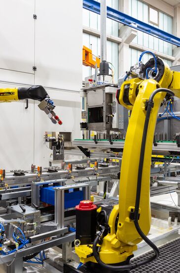 Automatisierte Be- und Entladung mittels Roboter